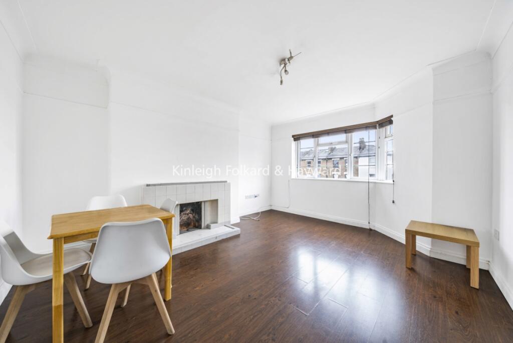 2 bed 1st Floor Flat for rent in London. From Kinleigh Folkard & Hayward - Sales - Acton
