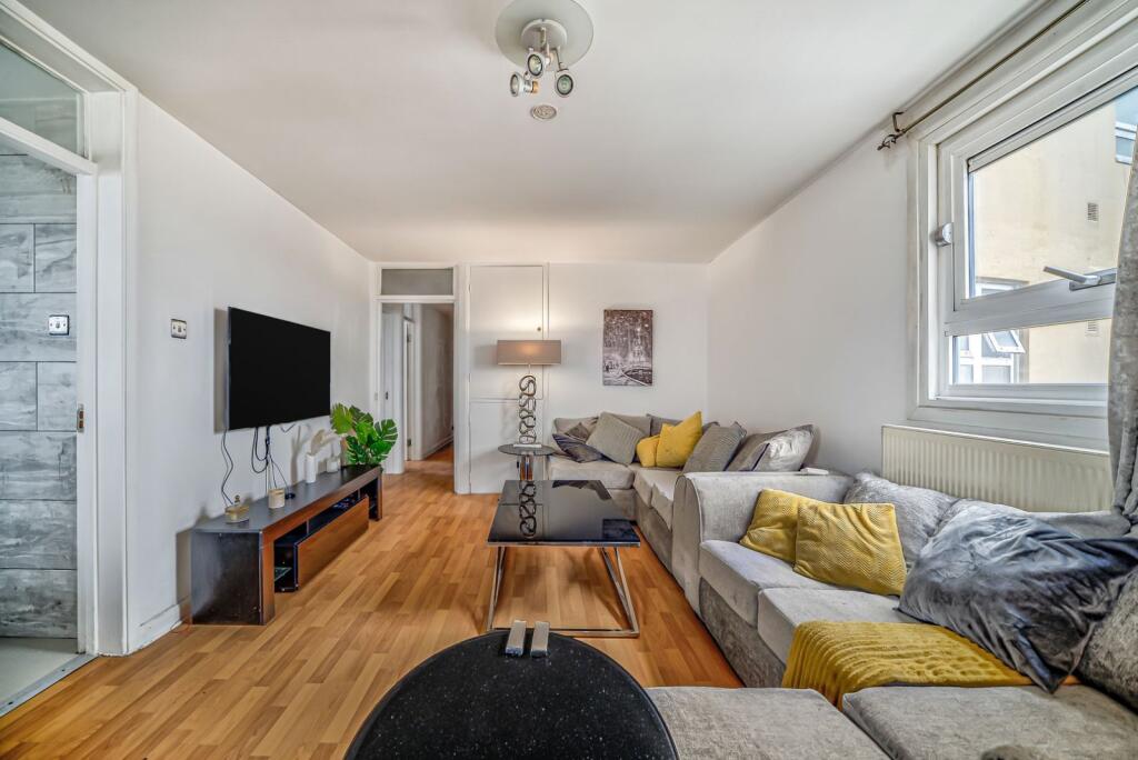 2 bed 1st Floor Flat for rent in London. From Kinleigh Folkard & Hayward - Sales - Acton