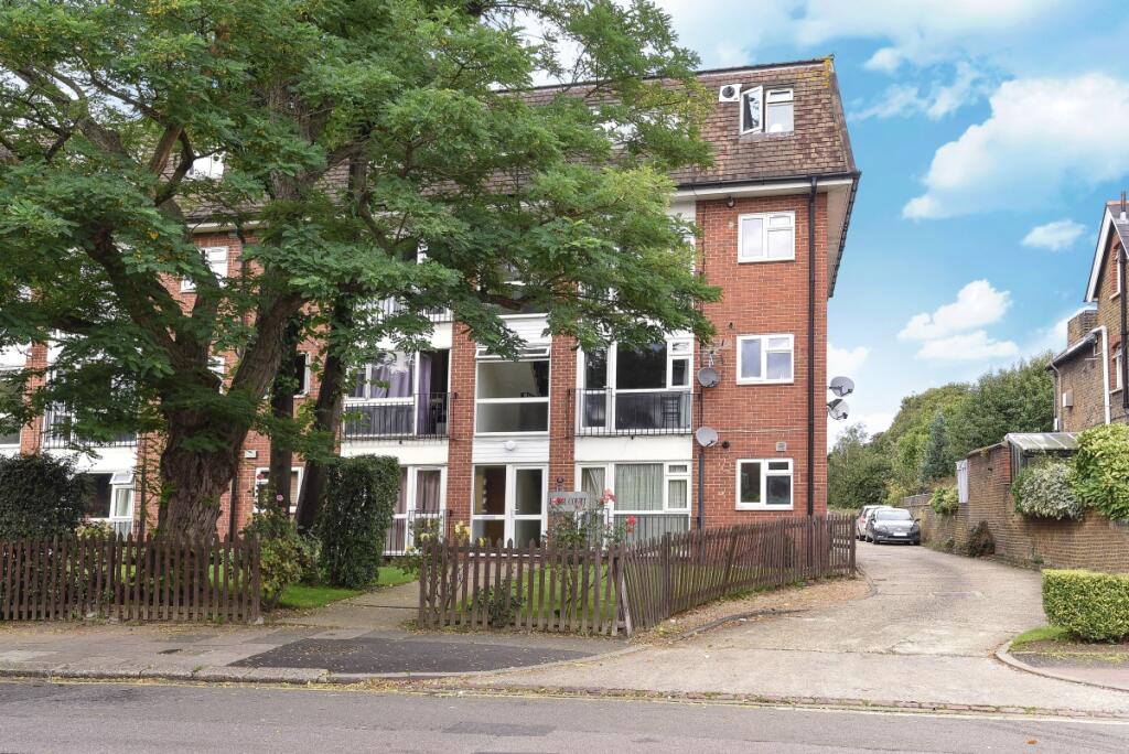 2 bed 1st Floor Flat for rent in London. From Kinleigh Folkard & Hayward - Sales - Acton