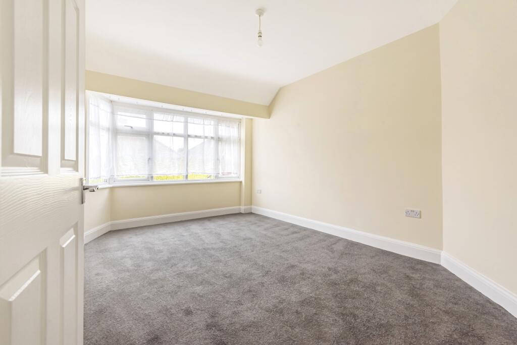 3 bed Detached for rent in London. From Kinleigh Folkard & Hayward - Sales - Acton