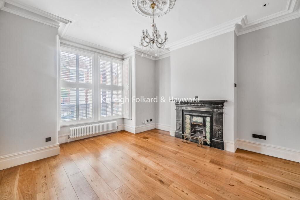 6 bed Detached for rent in London. From Kinleigh Folkard & Hayward - Sales - Acton