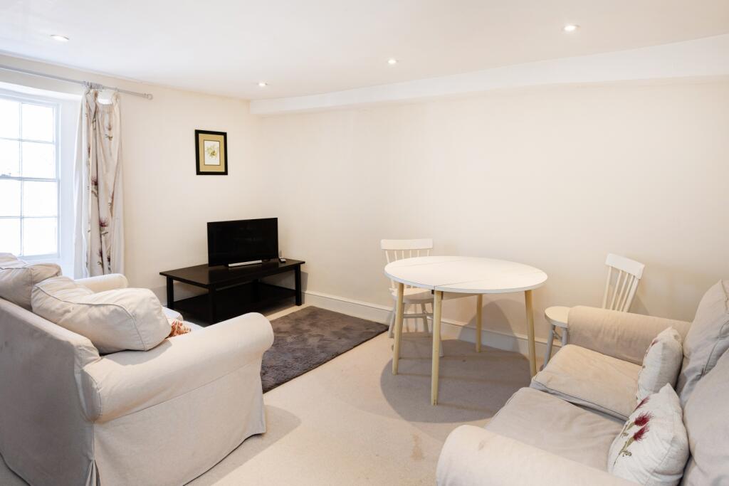 1 bed Apartment for rent in Woodstock. From Breckon & Breckon - Woodstock