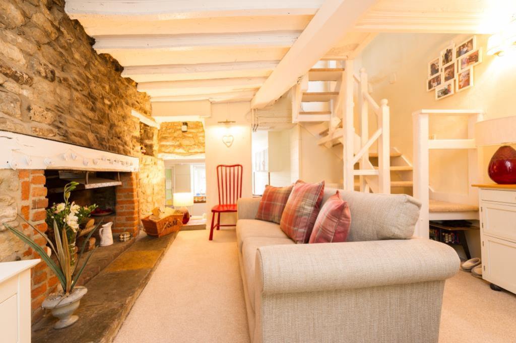 1 bed Cottage for rent in Woodstock. From Breckon & Breckon - Woodstock