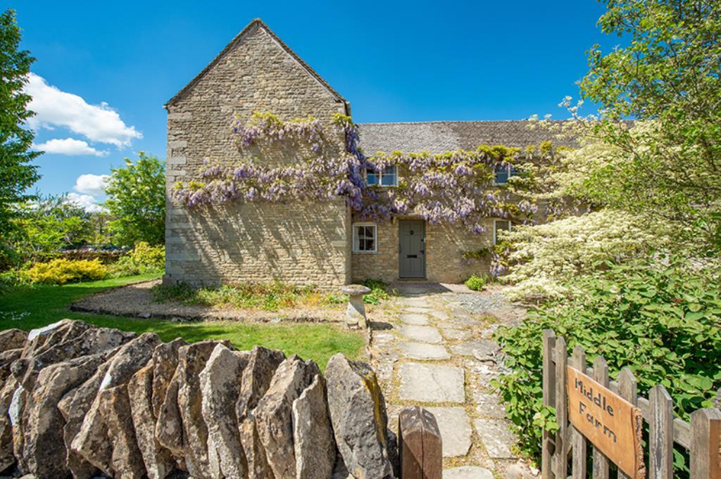 4 bed Farm House for rent in Hailey. From Breckon & Breckon - Woodstock 4 bed Farm House for rent in Hailey. From Breckon & Breckon - Woodstock