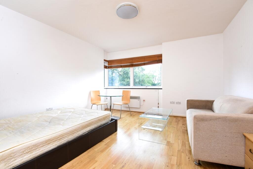 0 bed Apartment for rent in Clapham. From Kinleigh Folkard & Hayward