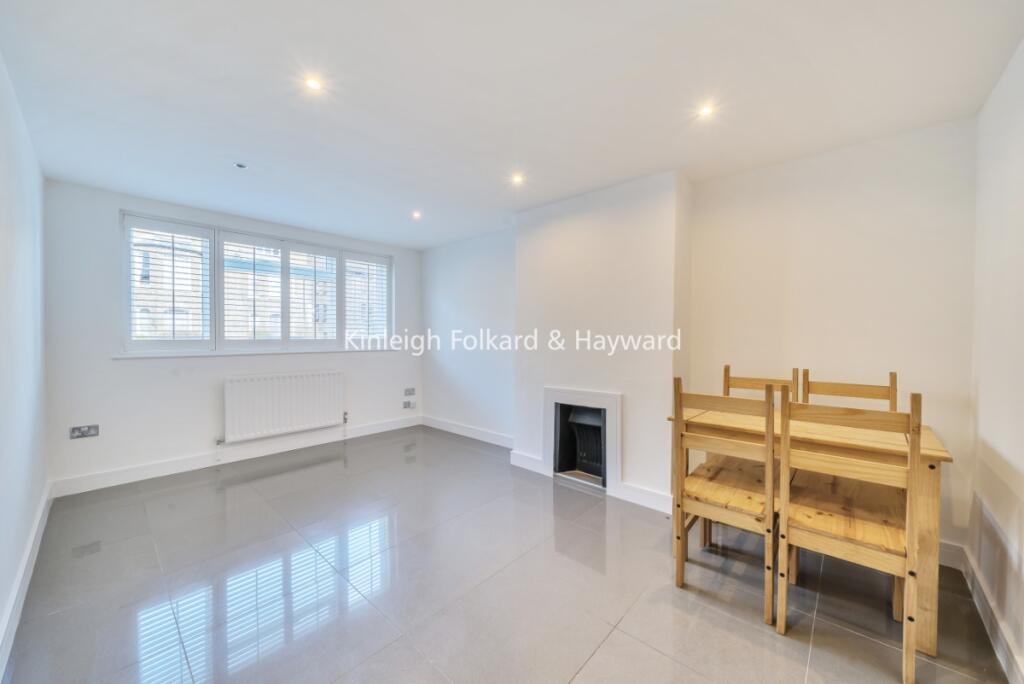 2 bed Annexe for rent in London. From Kinleigh Folkard & Hayward - Sales - Brockley 2 bed Annexe for rent in London. From Kinleigh Folkard & Hayward - Sales - Brockley