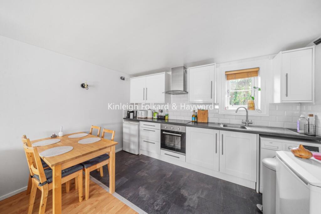1 bed 1st Floor Flat for rent in London. From Kinleigh Folkard & Hayward - Sales - Brockley 1 bed 1st Floor Flat for rent in London. From Kinleigh Folkard & Hayward - Sales - Brockley