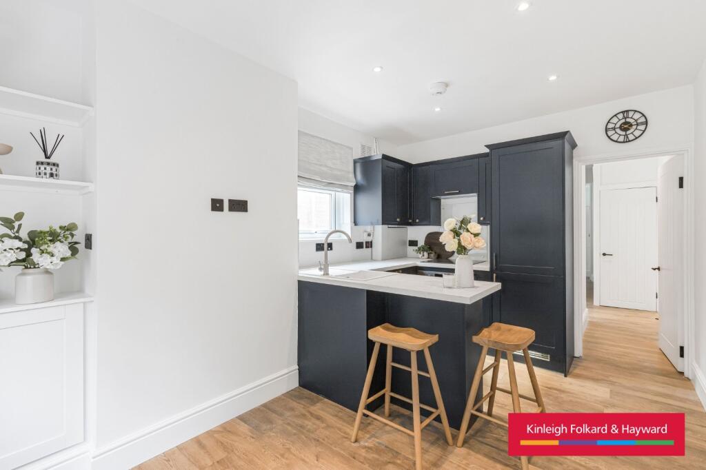 2 bed 1st Floor Flat for rent in London. From Kinleigh Folkard & Hayward - Lettings - Catford