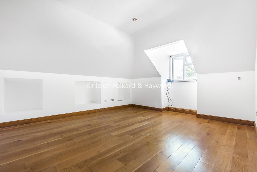 1 bed 1st Floor Flat for rent in Catford. From Kinleigh Folkard & Hayward - Lettings - Catford