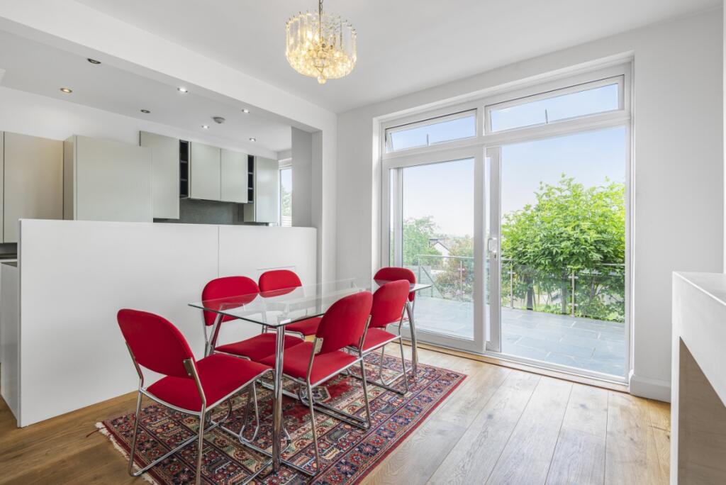 3 bed Detached for rent in London. From Kinleigh Folkard & Hayward - Lettings - Catford 3 bed Detached for rent in London. From Kinleigh Folkard & Hayward - Lettings - Catford