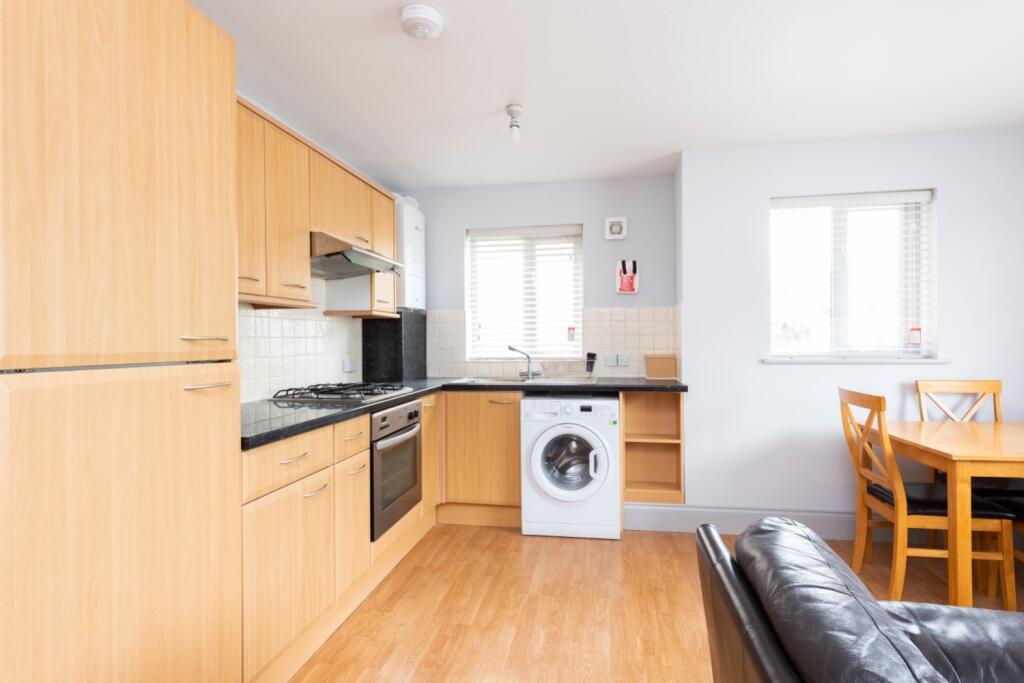 1 bed Apartment for rent in Elsfield. From Breckon & Breckon - Headington