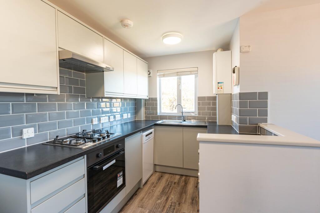 1 bed Apartment for rent in Elsfield. From Breckon & Breckon - Headington