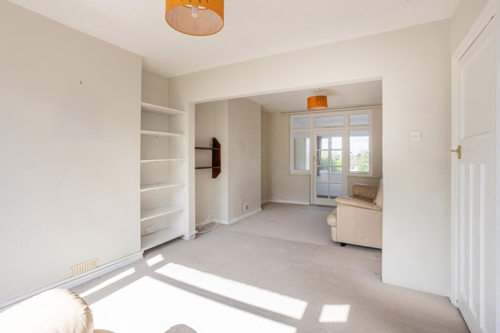 3 bed Semi Detached for rent in Elsfield. From Breckon & Breckon - Headington 3 bed Semi Detached for rent in Elsfield. From Breckon & Breckon - Headington