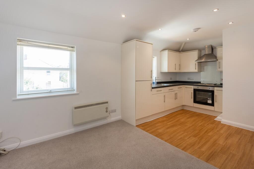 1 bed 1st Floor Flat for rent in Elsfield. From Breckon & Breckon - Headington