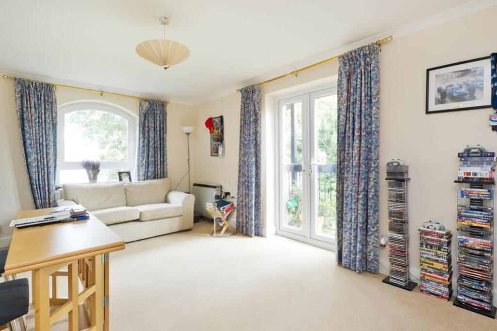 2 bed Apartment for rent in Sandford-on-Thames. From Breckon & Breckon - Headington