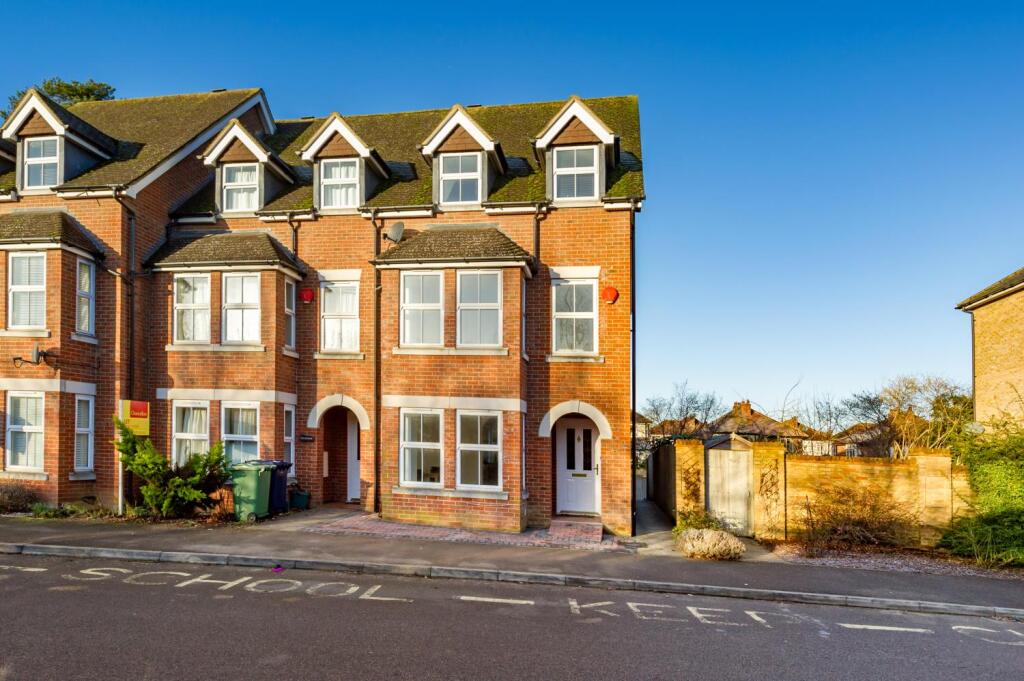 3 bed Semi Detached for rent in Beckley. From Breckon & Breckon - Headington 3 bed Semi Detached for rent in Beckley. From Breckon & Breckon - Headington