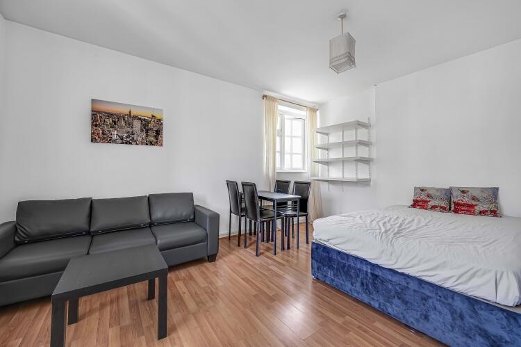 1 bed Apartment for rent in Islington. From Kinleigh Folkard & Hayward - Clerkenwell