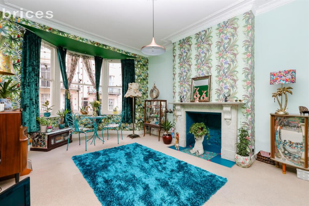 1 bed 1st Floor Flat for rent in Brighton and Hove. From Brices - Hove 1 bed 1st Floor Flat for rent in Brighton and Hove. From Brices - Hove