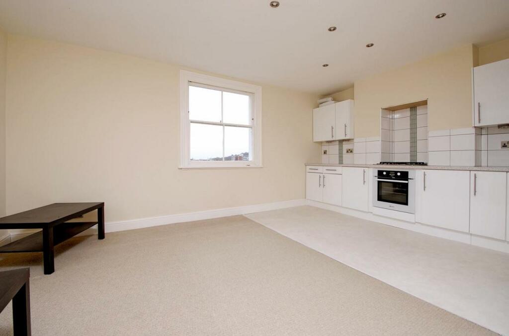 2 bed Apartment for rent in Penge. From Kinleigh Folkard & Hayward - Crystal Palace