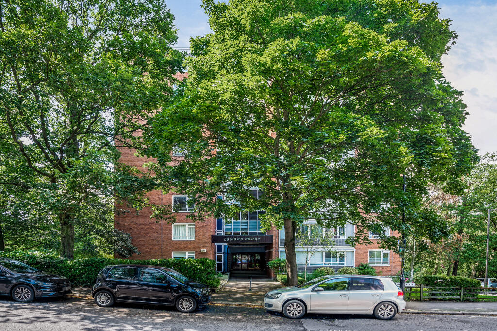 2 bed 1st Floor Flat for rent in Penge. From Kinleigh Folkard & Hayward - Sales - Crystal Palace 2 bed 1st Floor Flat for rent in Penge. From Kinleigh Folkard & Hayward - Sales - Crystal Palace