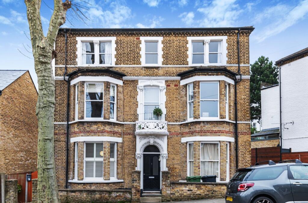 3 bed Mid Terraced House for rent in Penge. From Kinleigh Folkard & Hayward - Sales - Crystal Palace 3 bed Mid Terraced House for rent in Penge. From Kinleigh Folkard & Hayward - Sales - Crystal Palace