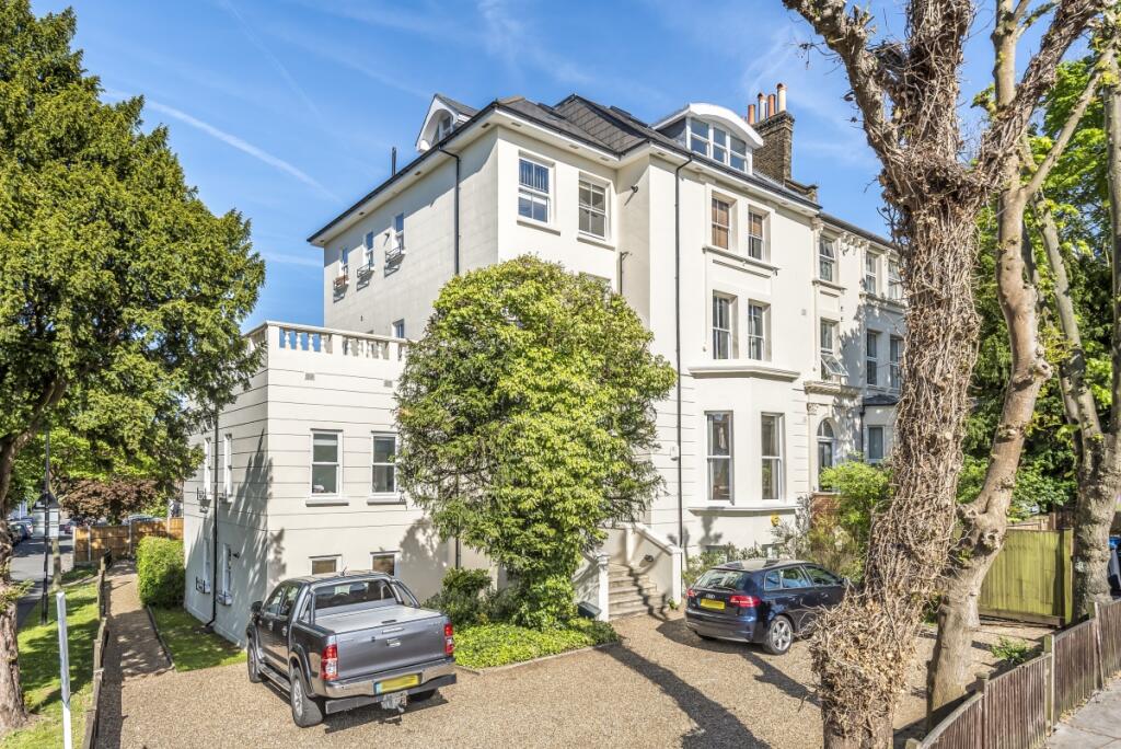 1 bed Not Specified for rent in Penge. From Kinleigh Folkard & Hayward - Sales - Crystal Palace 1 bed Not Specified for rent in Penge. From Kinleigh Folkard & Hayward - Sales - Crystal Palace
