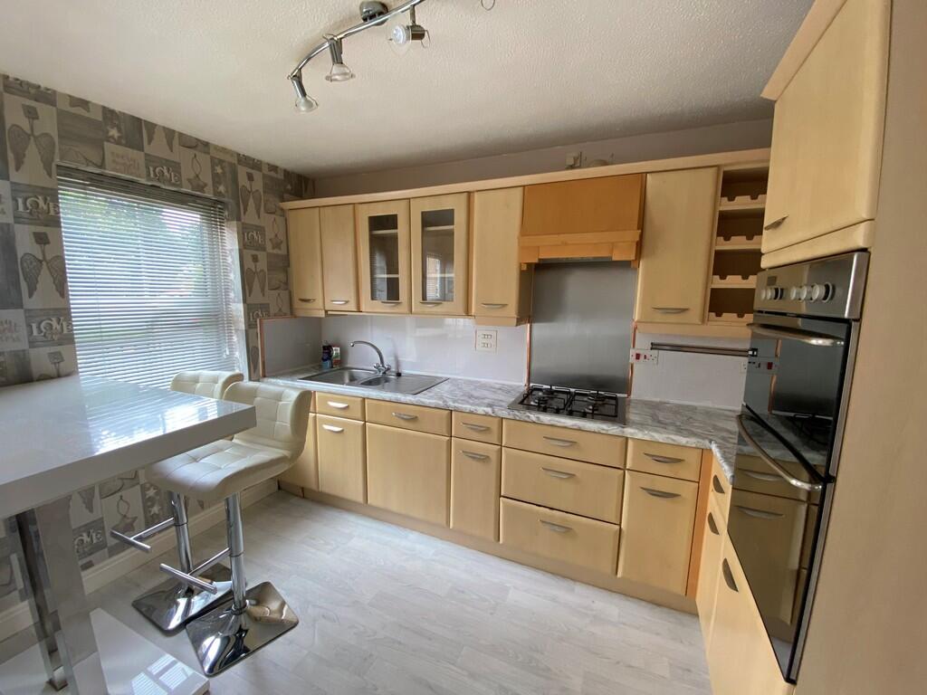 4 bed Detached for rent in Sunnyside. From Bricknells Rentals - Wickersley