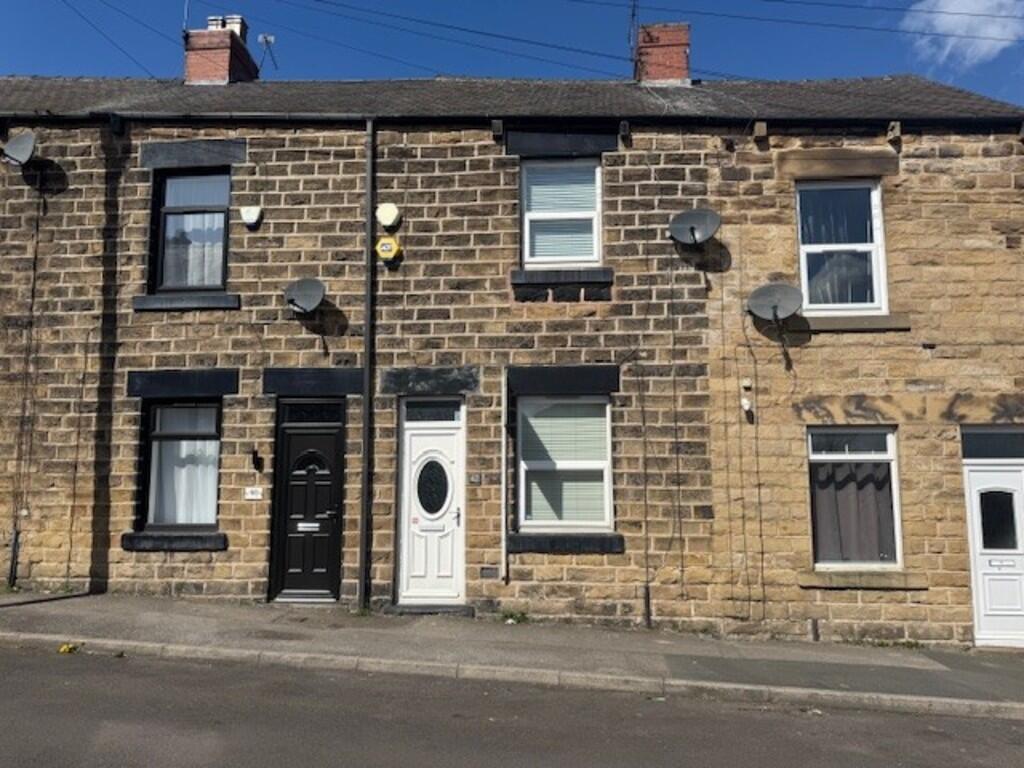 2 bed Mid Terraced House for rent in Barnsley. From Bricknells Rentals - Wickersley