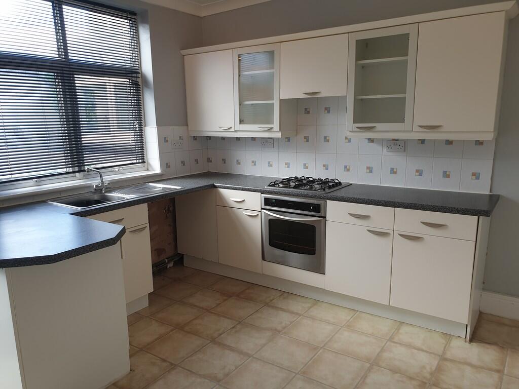 2 bed Mid Terraced House for rent in Brampton. From Bricknells Rentals - Wickersley