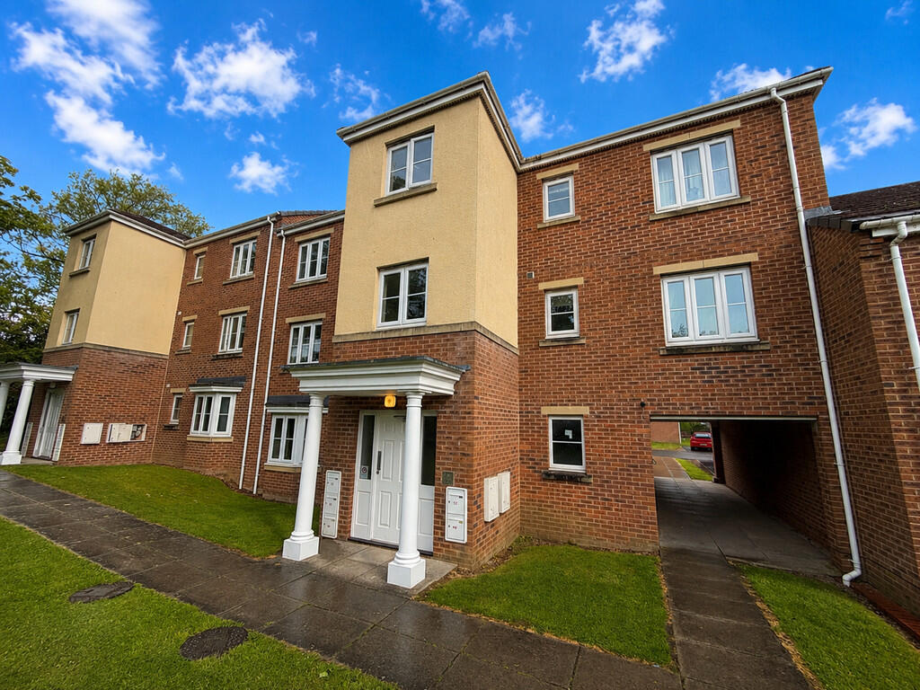 2 bed 1st Floor Flat for rent in Whiston. From Bricknells Rentals - Wickersley