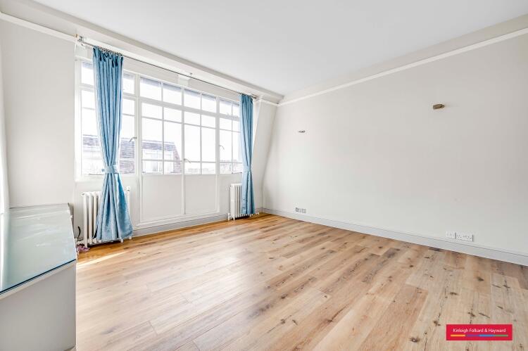 1 bed Apartment for rent in Kensington. From Kinleigh Folkard & Hayward - Holland Park