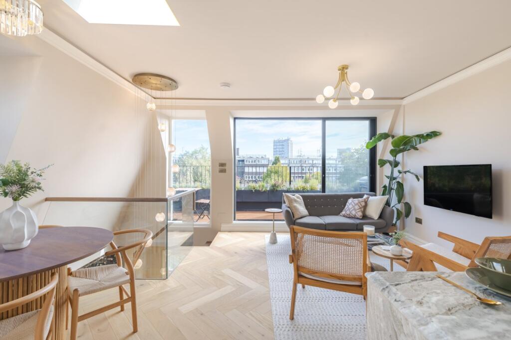 4 bed Penthouse for rent in London. From Kinleigh Folkard & Hayward - Sales - Holland Park