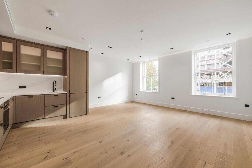 2 bed 1st Floor Flat for rent in London. From Kinleigh Folkard & Hayward - Sales - Holland Park