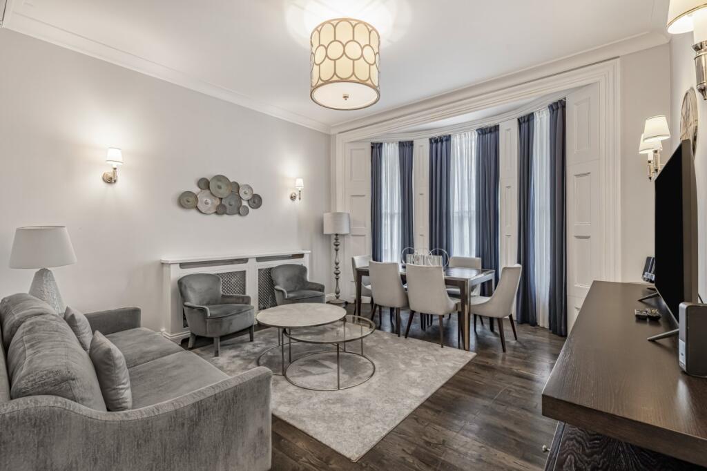 3 bed 1st Floor Flat for rent in London. From Kinleigh Folkard & Hayward - Sales - Holland Park 3 bed 1st Floor Flat for rent in London. From Kinleigh Folkard & Hayward - Sales - Holland Park