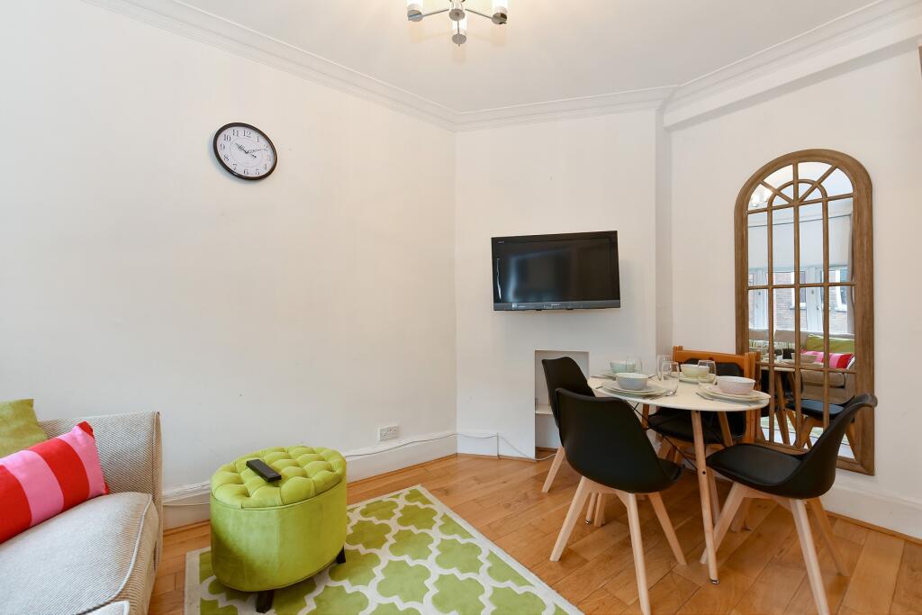2 bed 1st Floor Flat for rent in London. From Kinleigh Folkard & Hayward - Sales - Holland Park