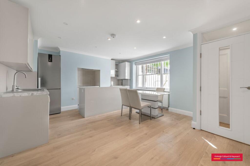 2 bed 1st Floor Flat for rent in London. From Kinleigh Folkard & Hayward - Sales - Holland Park