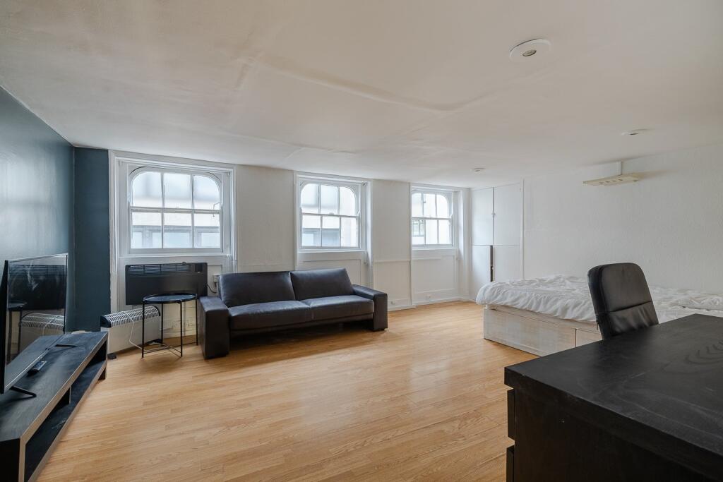 4 bed 1st Floor Flat for rent in Paddington. From Kinleigh Folkard & Hayward - Sales - Holland Park