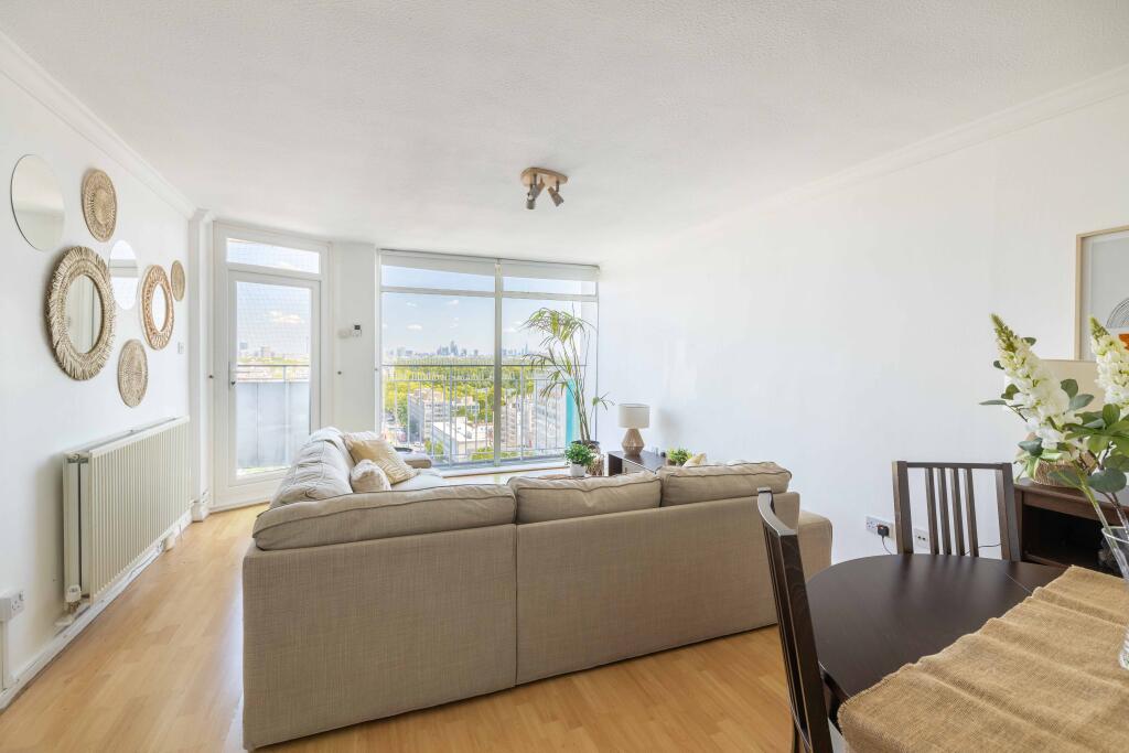 2 bed 1st Floor Flat for rent in Kensington. From Kinleigh Folkard & Hayward - Sales - Holland Park 2 bed 1st Floor Flat for rent in Kensington. From Kinleigh Folkard & Hayward - Sales - Holland Park
