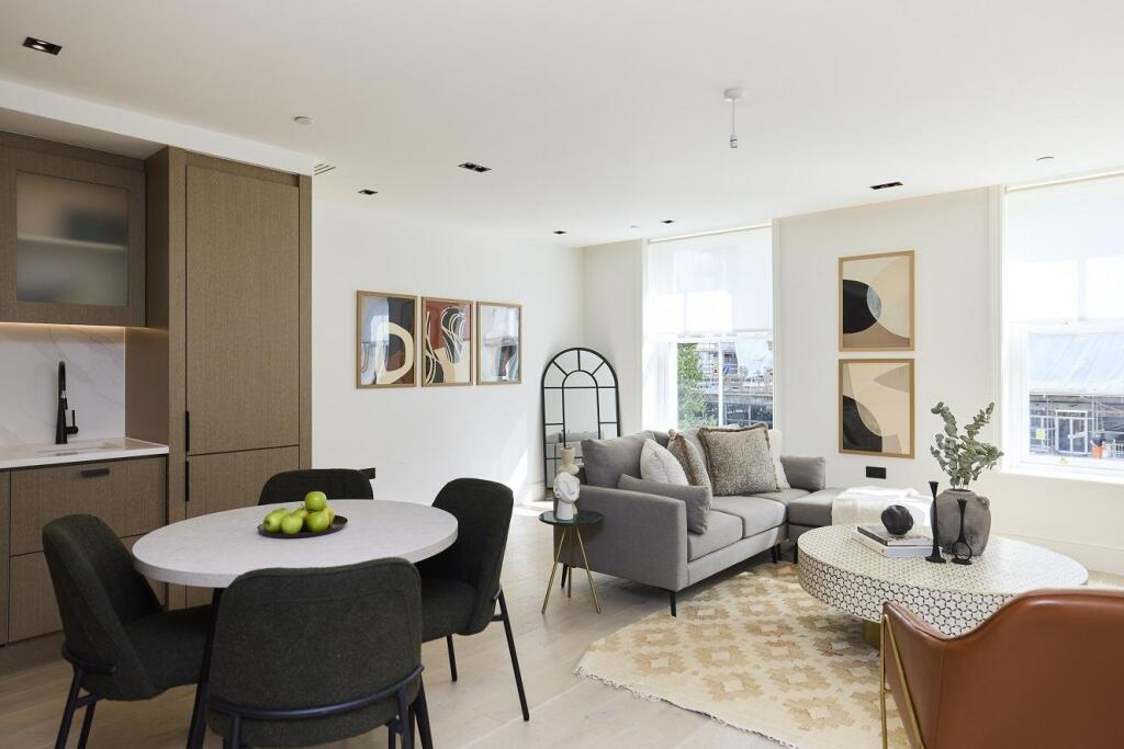 2 bed 1st Floor Flat for rent in Paddington. From Kinleigh Folkard & Hayward - Sales - Holland Park
