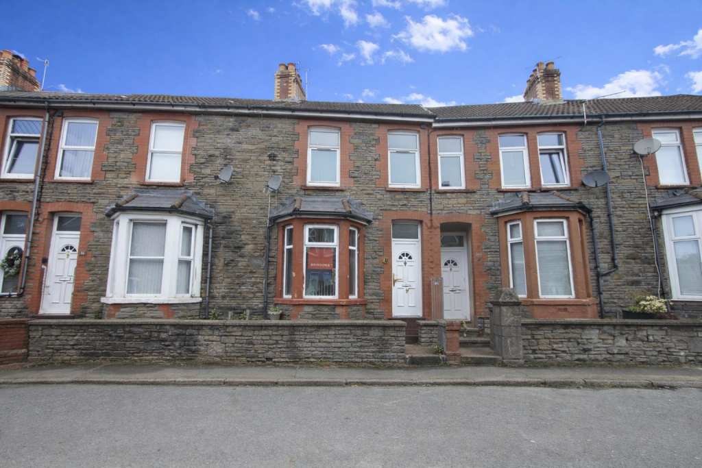 3 bed Detached for rent in Caerphilly. From Brinsons - Caerphilly