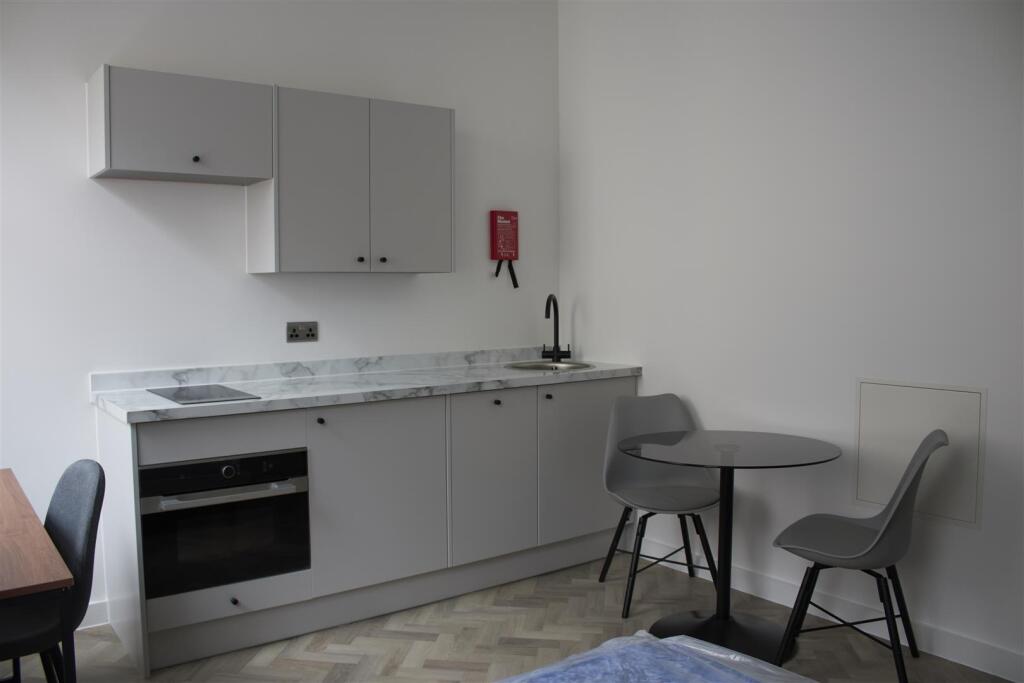 4 bed Studio for rent in Bristol. From Bristol SU Lettings - Bristol
