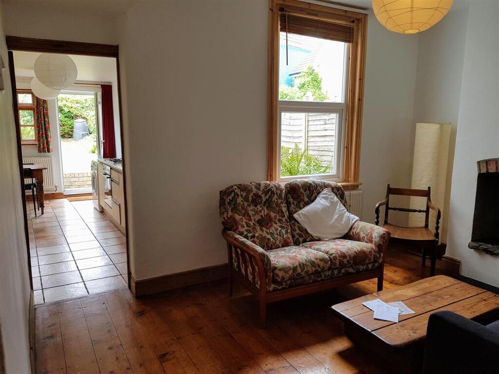 3 bed Detached for rent in Stapleton. From Bristol SU Lettings - Bristol