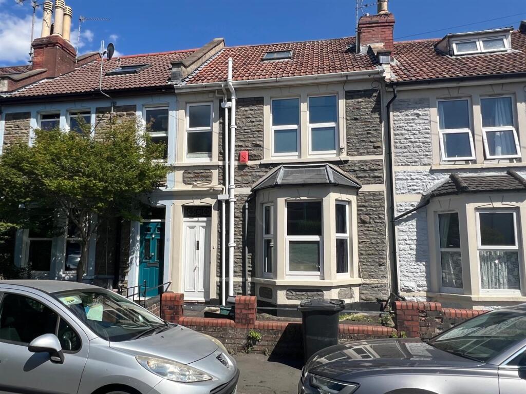 6 bed Mid Terraced House for rent in Stapleton. From Bristol SU Lettings - Bristol