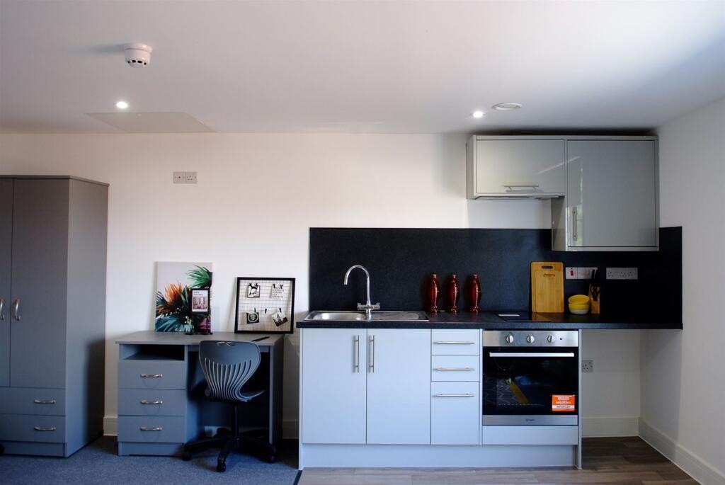 4 bed Studio for rent in Bristol. From Bristol SU Lettings - Bristol