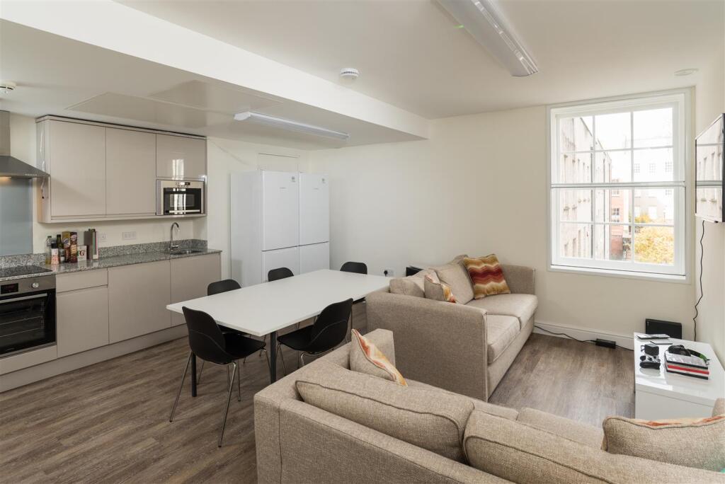 1 bed House Share for rent in Bristol. From Bristol SU Lettings - Bristol