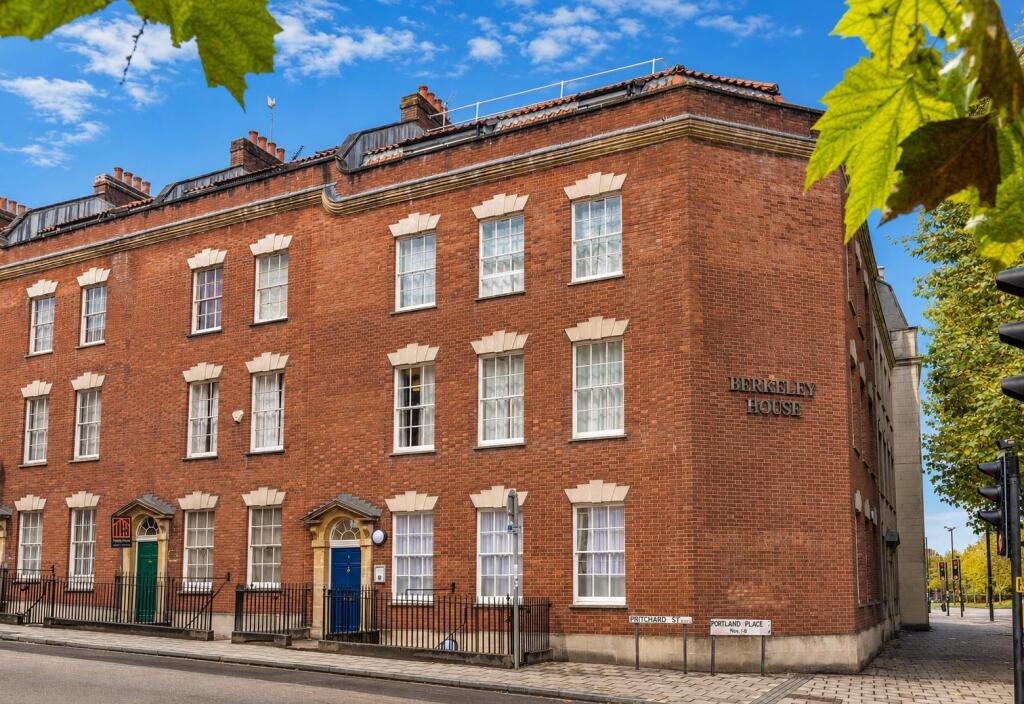 4 bed Studio for rent in Bristol. From Bristol SU Lettings - Bristol 4 bed Studio for rent in Bristol. From Bristol SU Lettings - Bristol