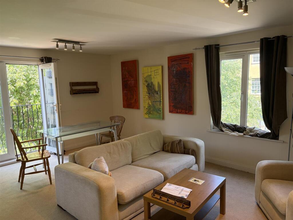 2 bed 1st Floor Flat for rent in Bower Ashton. From Bristol SU Lettings - Bristol
