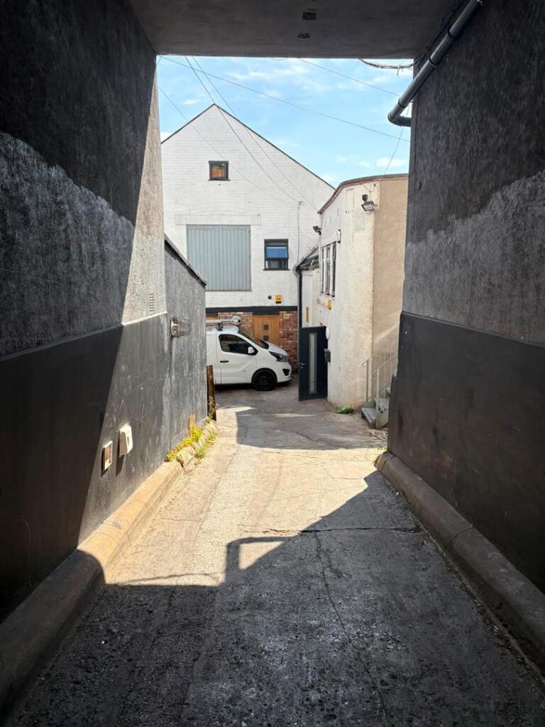1 bed 1st Floor Flat for rent in Bristol. From Bristol SU Lettings - Bristol