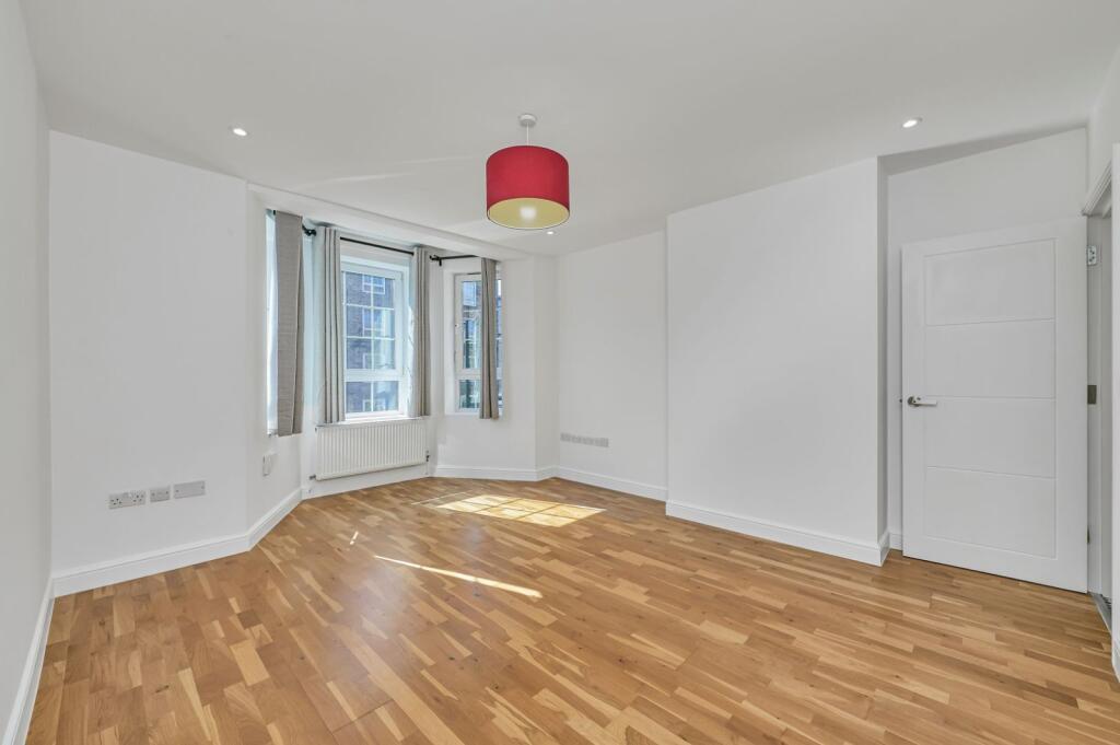 2 bed 1st Floor Flat for rent in Bermondsey. From Kinleigh Folkard & Hayward - Sales - London Bridge