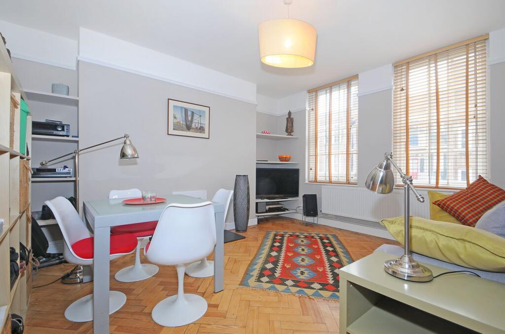 1 bed 1st Floor Flat for rent in London. From Kinleigh Folkard & Hayward - Sales - London Bridge